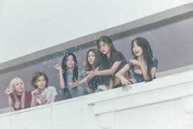 엔믹스 Blue Valentine 가사 중 figure it out 표현 의미
