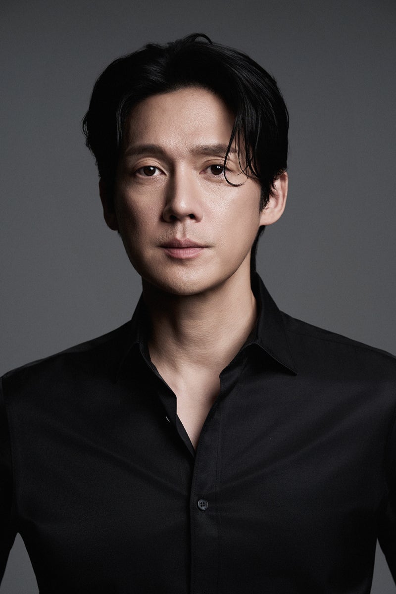 배우 송창의, 와이원엔터테인먼트와 4년 만에 재회! 전방위 활동 예고