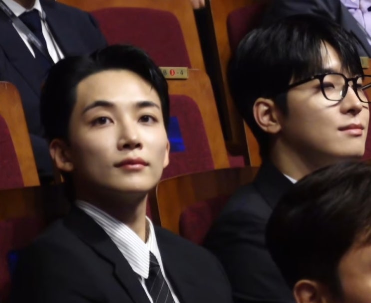 <b>세븐틴</b> 대중문화예술상 <b>대통령 표창</b>을 수상하다.(수상소감... 