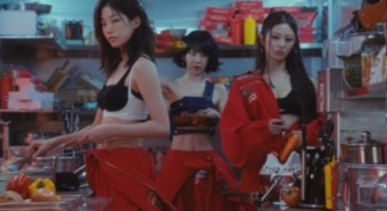 르세라핌, 스파게티 맛 소개 음악처럼 짜릿한 유쾌함의 레시피