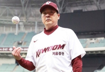 <b>두산 베어스 코치진</b> 선임 분석 : 홍원기 수석코치 외 주요... 
