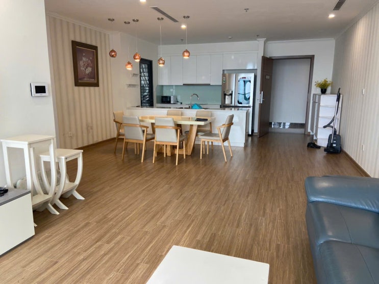  하노이 스카이레이크 S2 4룸 풀옵션 $2650 좋은 아파트 임대 알려드립니다 ( VINHOMES SKYLAKE)