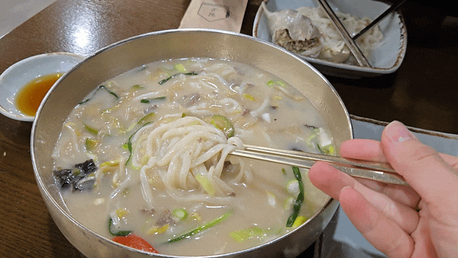  양주 칼국수 맛집 : 밀곳 양주본점 (사골 국물이 맛 좋은 웨이팅 맛집 추천)