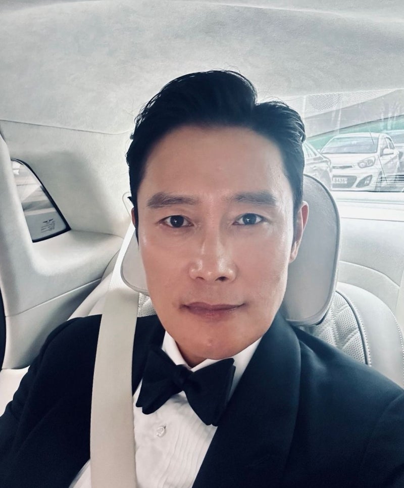 연기 천재 이병헌!! 나이 가족 아버지 아내 이민정 러브 스토리 한 번에 정리