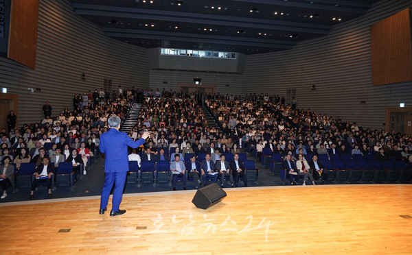  “‘AI(인공지능) 중심도시’ 광주의 꿈 굳건하다” 광주시 전 공직자 “포기없다” 의지 다져