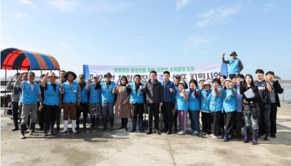 인천 중구, 어촌 체험 휴양마을 체험어장에 동죽 11톤 살포