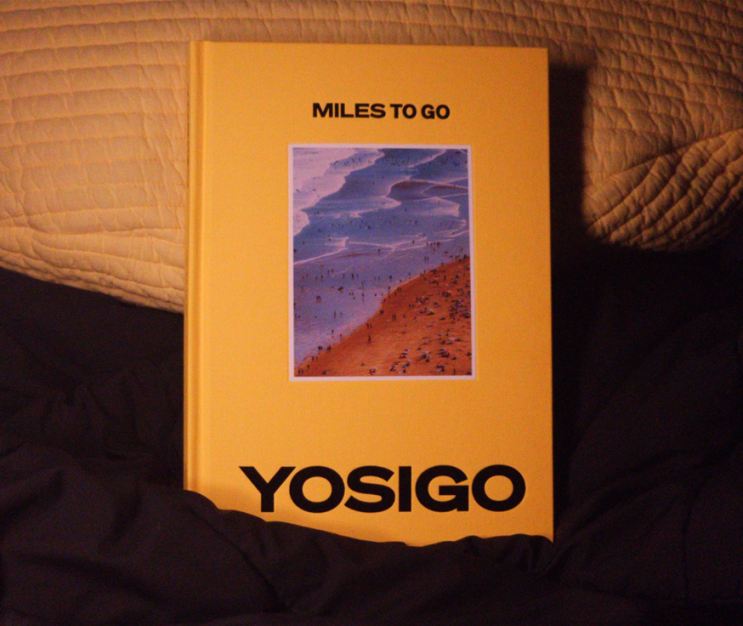  아카이빙 - <요시고 사진전 2 : MILES TO GO> 전시 도록