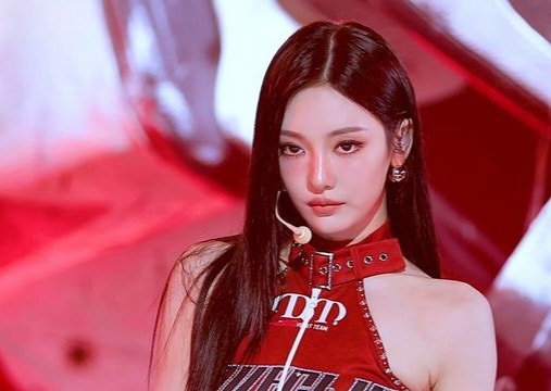 Singer aespa Ningning: Complete Profile Summary (Age, Height, Instagram, and More)