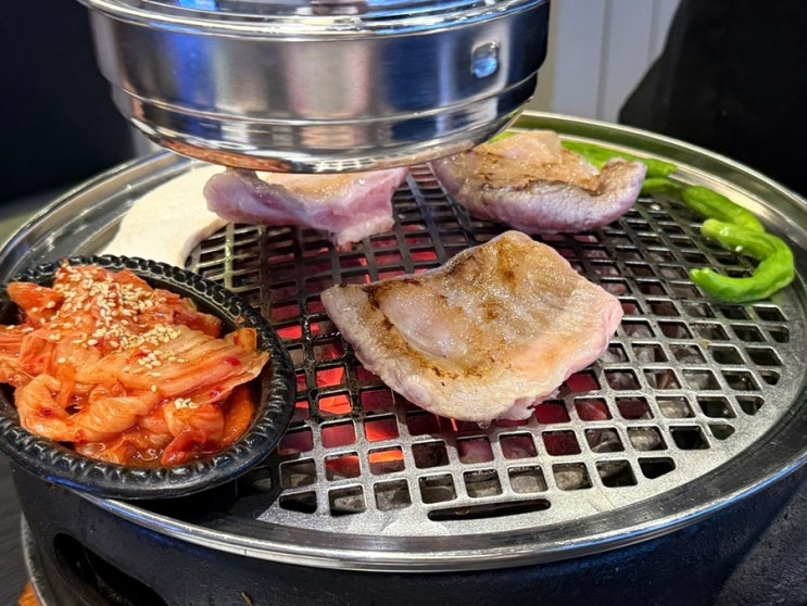  부천옥길동맛집 직접구워주고 반찬까지 맛있는 옥길돈 본점