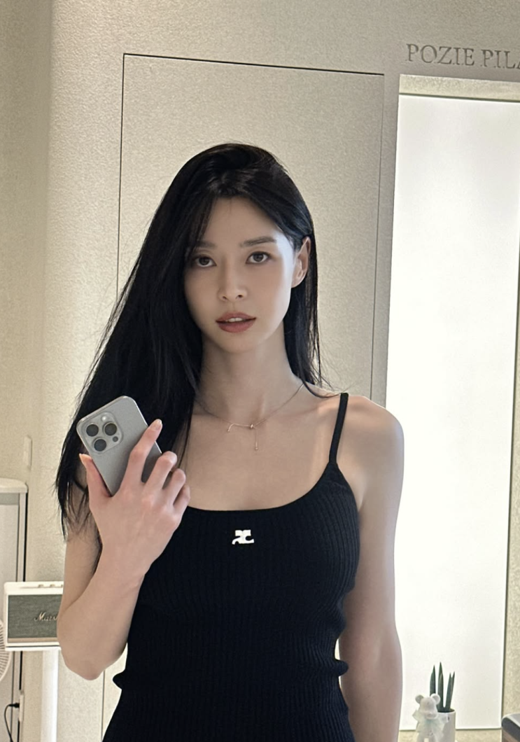  [셀럽 패션] 운동복이 이렇게 세련될 수 있나요? 권나라 필라테스 패션 분석