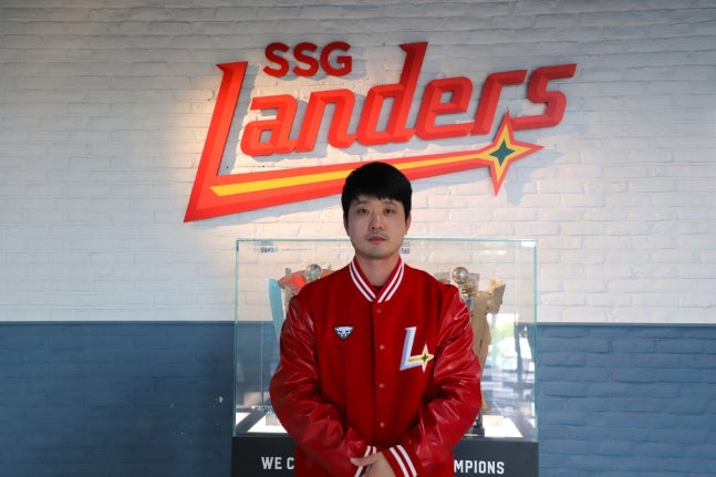 [KBO] ‘19년 원클럽맨의 새 도전!’ <b>김성현</b>, SSG <b>플레잉코치</b>... 