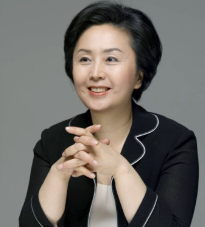 국감장을 뒤흔든 폭탄 발언, 김영선 전 의원 ‘연애편지’ 논란 정리