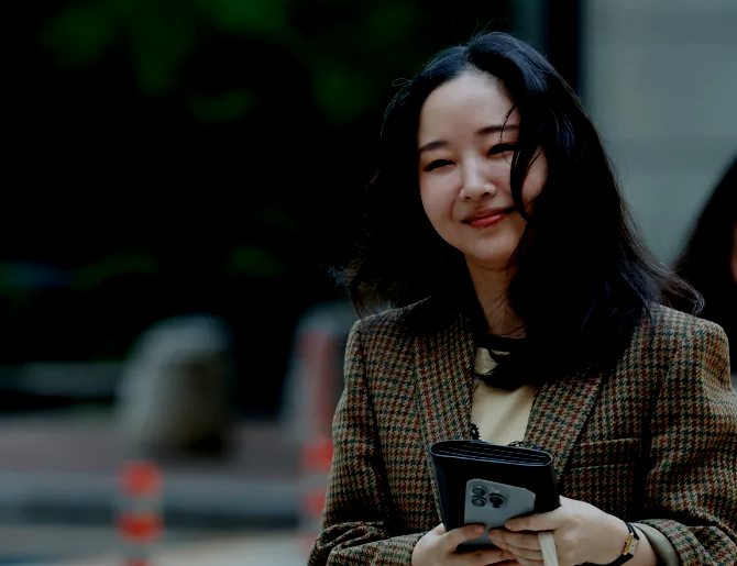  민희진의 ‘ooak’ 설립, 뉴진스 영입의 의도가 있을까? - 전속계약 판결 D-6 앞둔 절묘한 타이밍… 승소해도 ‘위약금 폭탄’ 변수 여전