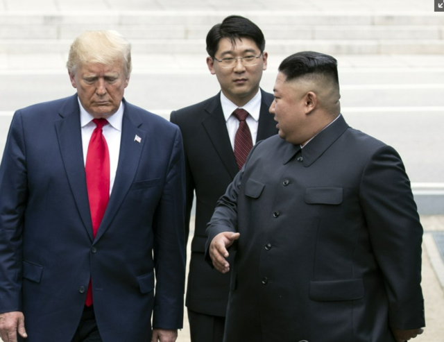 <b>트럼프</b>, “방한 중 김정은... <b>핵보유국</b>” 발언, 3500억달러... 