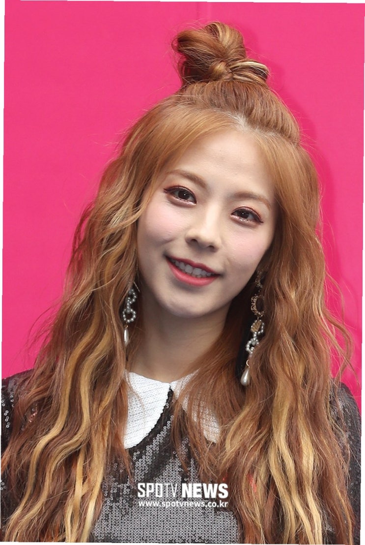 <b>주니엘</b>, <b>갑상선 기능 저하</b>로 인한 10kg 체중 증가 고백: '제2의... 