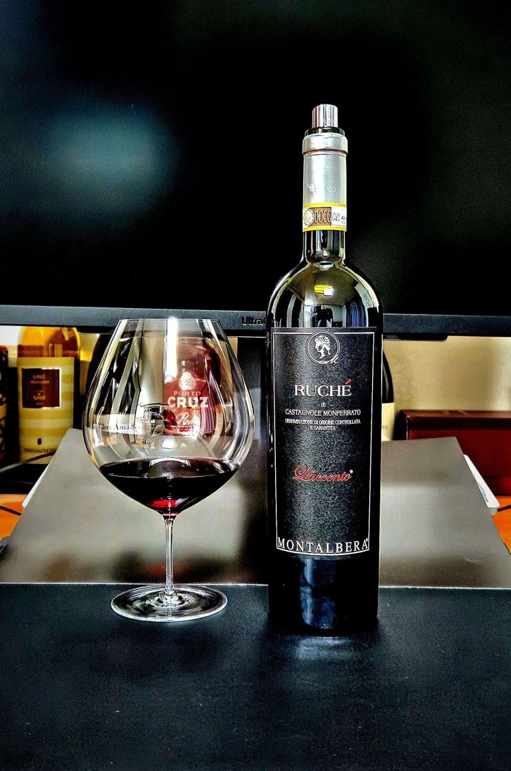 [레드] 몬탈베라 루케 디 카스타뇰레 라첸토 2023 Montalbera Ruche di Castagnole Monferrato Laccento 2023 이탈리아 루쉐 품종 와인
