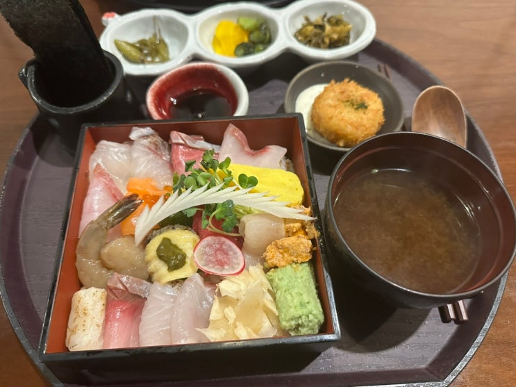  광교 일식당 미케 광교아브뉴프랑 본점 카이센동 후기