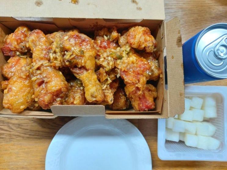  오늘 밤 야식은 바로 너. 교촌 허니갈릭치킨 | 교촌치킨 송파1호점