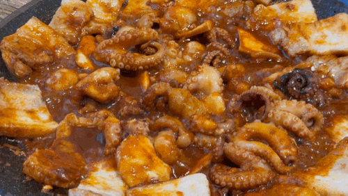  용두동쭈꾸미 맛집, 대단한 중독성을 지닌 불맛과 감칠맛의 MASTERPIECE 용두동쭈꾸미 본점
