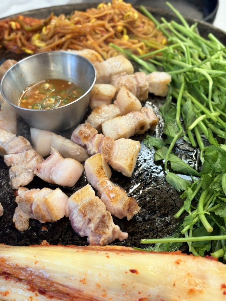  포항 문덕고기집 술집 가성비 좋은 할매솥뚜껑삼겹살 문덕점
