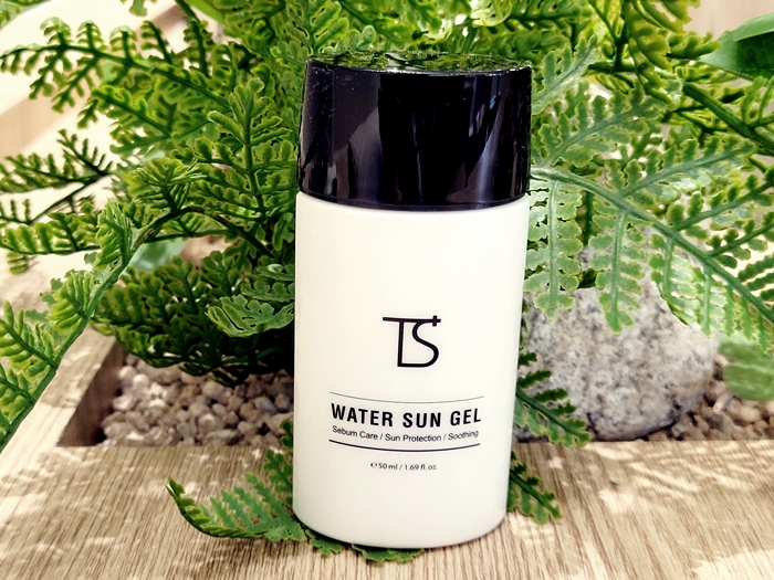  선크림로션 대신 TS 워터선젤 쓴 후기 제 피부가 한결 맑아졌어요