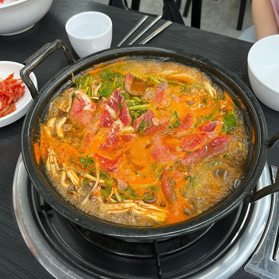 Deungchonsyabeukalguksu Songsanjeom photo 5