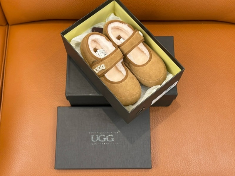 25FW 오즈웨어 호주 어그 체스트넛 메리제인 키즈 사이즈팁 성인/키즈 UGG 차이점