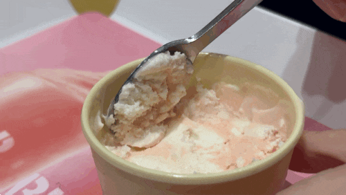  배라 피치요거트 솔직후기, 동심을 자극하는 복숭아 요거트의 맛