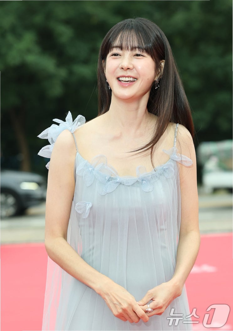 <b>이요원</b>, <b>결혼 생활</b>의 위기를 아이 셋으로 극복하다: '살림남... 