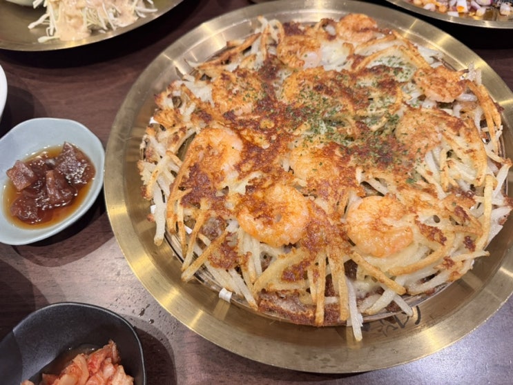  광안리에 위치한 부모님하고 가기 좋은 내 돈 내산 한식집 서리단 광안점