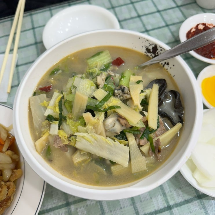  을지로 맛집 노포 안동장 굴짬뽕 블루리본에 의문이 드는 맛
