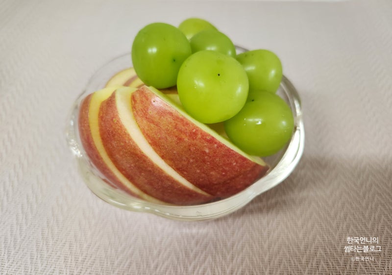 문경 감홍사과 10월이 제철! 좀 많이 맛있네요 :D (수확시기 맞춰 감홍사과 주문)