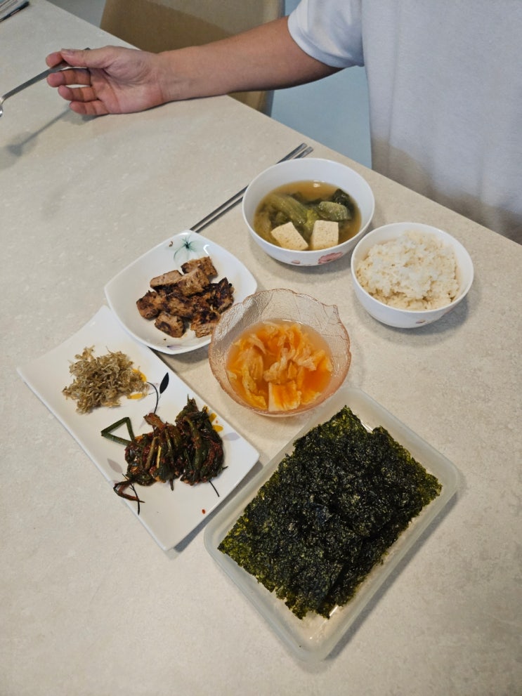  [100% 수제 방명희할머니 토속 얼갈이 우거지된장국] 든든한 한 끼, 할머니 손맛 그대로