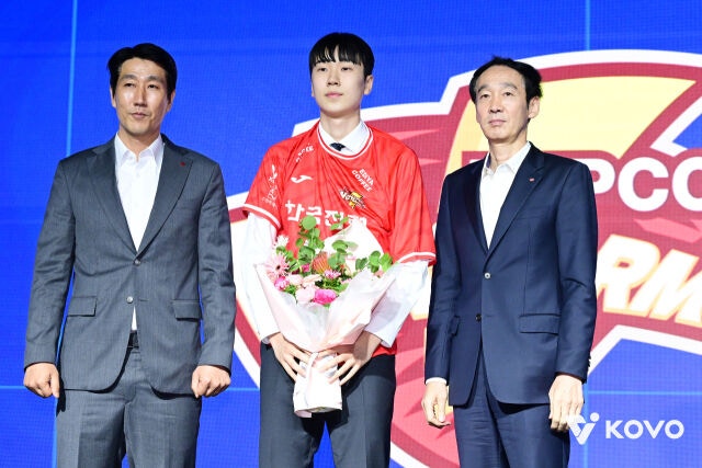 “<b>방강호</b> 1순위, 그러나 웃지 못한 드래프트…역대 최저... 