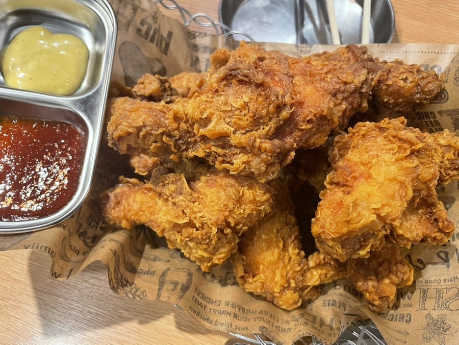 BHC치킨 대구태전점 사진 1