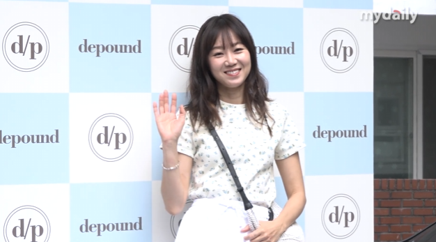  공효진, 임신설 셀프 종식! 슬림핏 캐주얼로 쿨하게 정리했다 