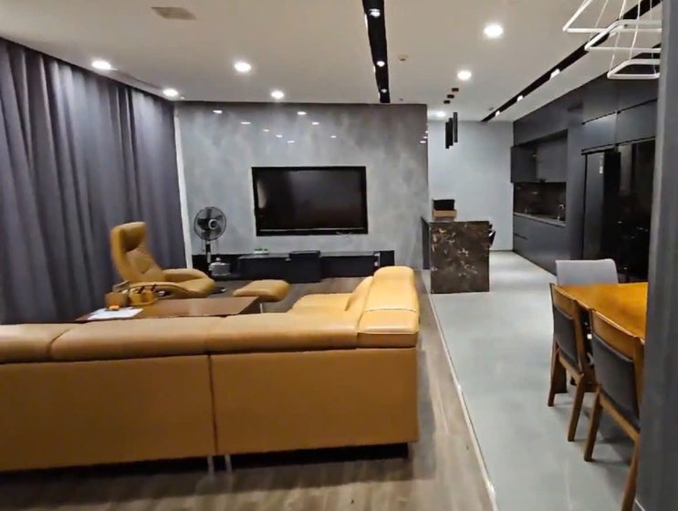  하노이 스카이레이크 고급 펜트하우스 Penthouse 임대 $2900 풀옵션 ( VINHOMES SKYLAKE ) 알려드립니다