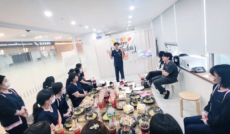  함께 만들어가는 따뜻한 병원 범물경대연합내과 10월 월례회의 이야기