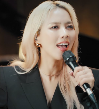 소향, 이혼 후 첫 공식 행보…‘언포게터블 듀엣’으로 감동 무대 예고