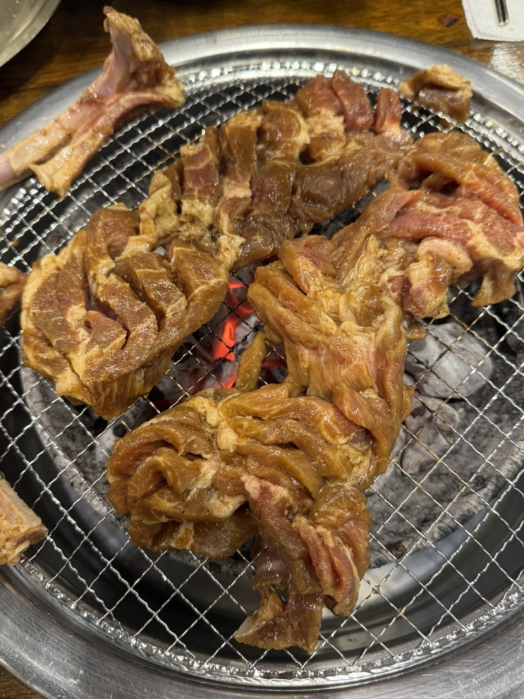  의왕 오전동 맛집 돼지갈비 맛있는 가족모임 장소로 추천하는 화진식당