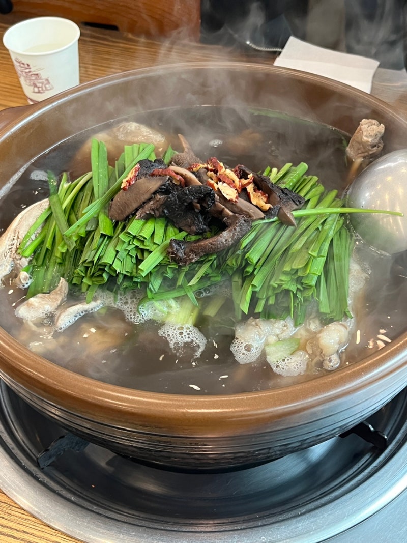 [당산] 건강한 한 끼, 능이버섯 오리백숙집 ‘당산마루 능이버섯삼계탕’ 방문기