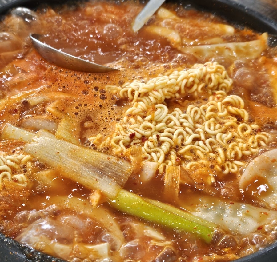 도니부대&김치찌개 사진 1