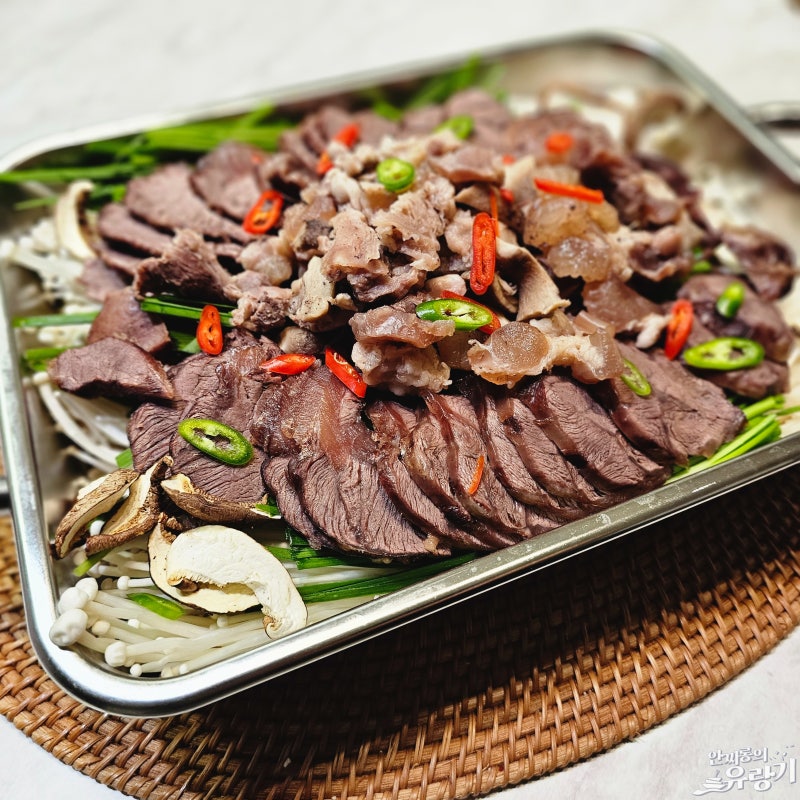 스지 수육 맛있게 스지 삶는법 아롱사태 수육 전골 레시피