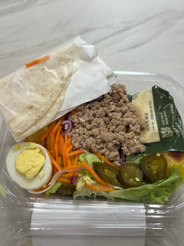  드레싱에 당 걱정 없이 맛있게 즐기는 윤식단 저당드레싱 후기