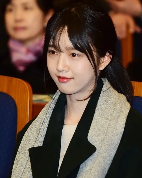 31살 <b>교수</b> 채용 논란, '유승민 딸' 유담 프로필!(고향, 학력... 