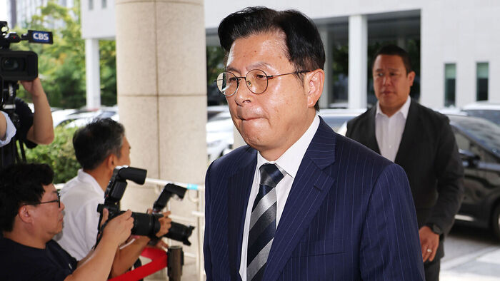 <b>황교안</b> 전 총리 자택 전격 압수수색…“<b>내란</b> 선전·<b>선동 혐의</b>”