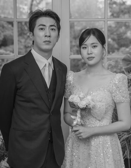 김원훈 엄지윤 결혼 숏박스 웨딩화보 공개 진짜 아내 어떡해 박준형 분노 (프로필 + 인스타)
