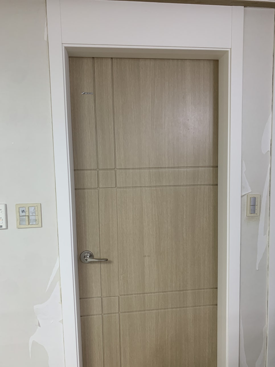 방 문틀 시트지 셀프 시공 업체 비용 (서울)