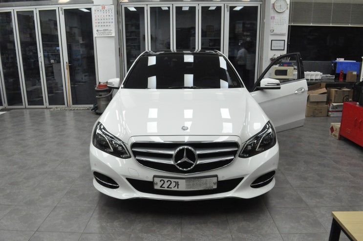  벤츠 W212 E클래스 NTG4.7커맨더오디오 전원불량 모니터 블랙아웃 수입차오디오 메인보드 고장수리 - 수원테크
