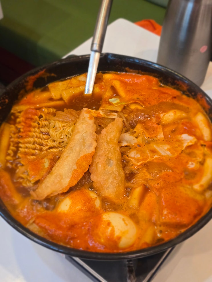  신도림역 즉석떡볶이 맛집 ‘고고즉석떡볶이 신도림점’ – 추억의 매콤함 그대로!